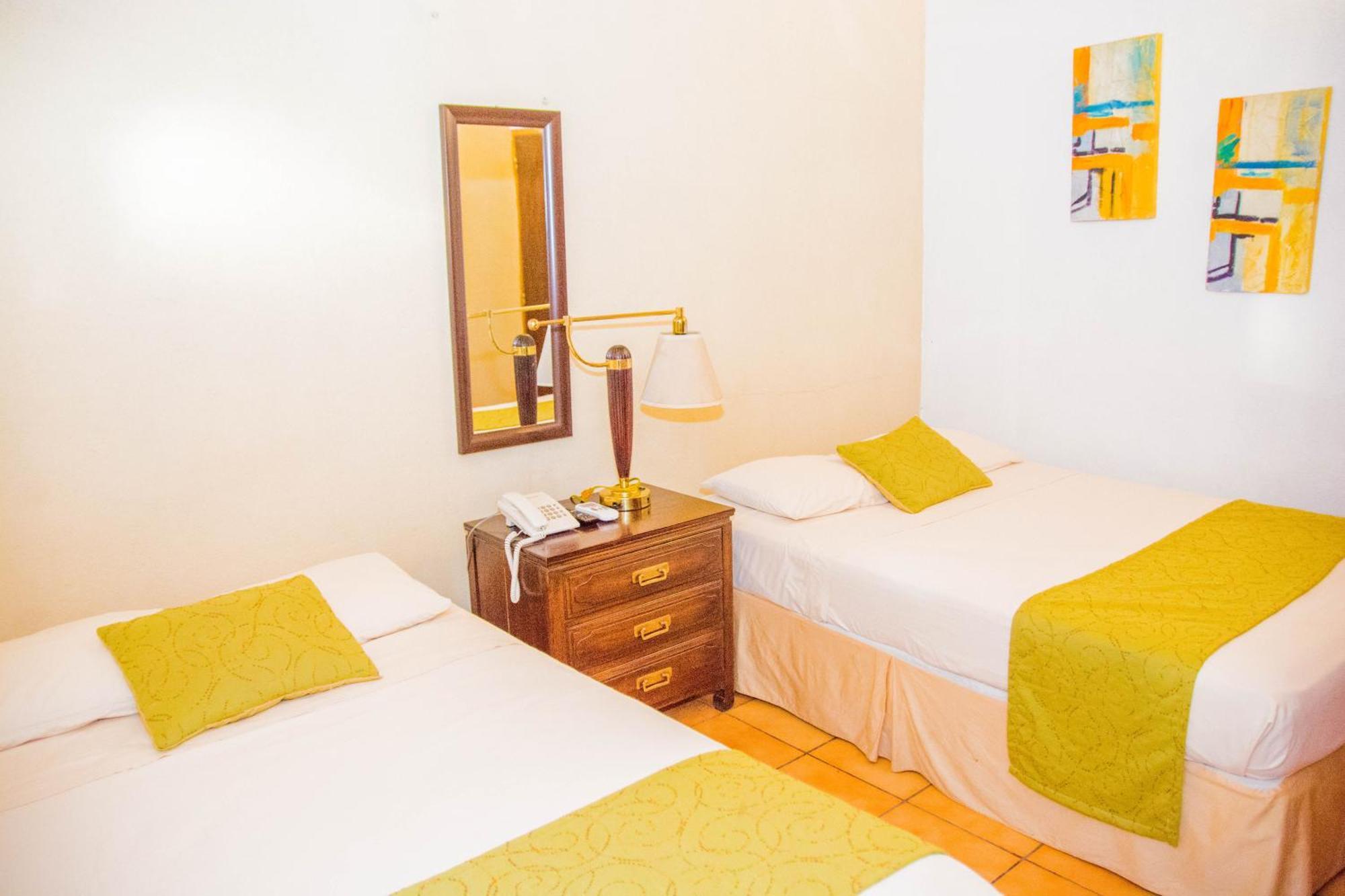 Hostal Fuente Castalia, B Y B León Zewnętrze zdjęcie